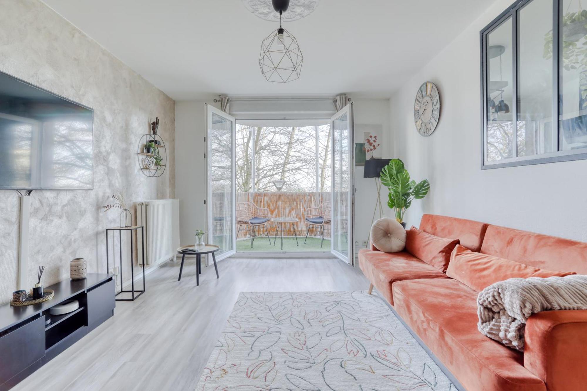 Le Warm Cocon - Spacieux T3 - 5 Personnes - Wifi Et Parking Rosny-sous-Bois Exterior foto